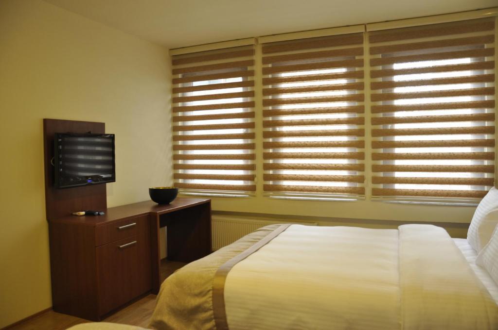 Wide Suites Taksim Istanbul Rom bilde